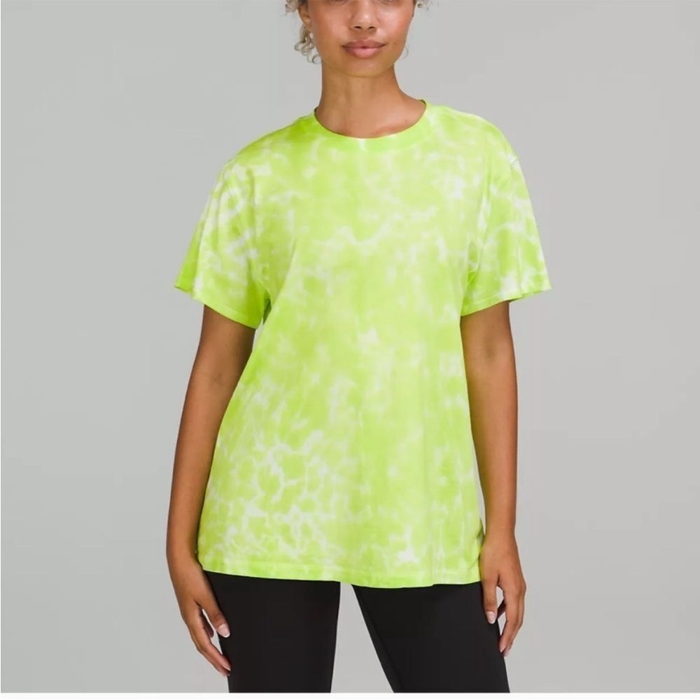 Lululemon "All Yours Tee" Women's Tee Short Sleeve Tie Dye Lime Green